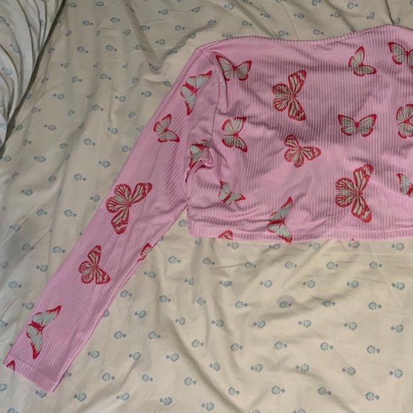 Butterfly Long Sleeve Tie Crop Top - Picture 2 of 3